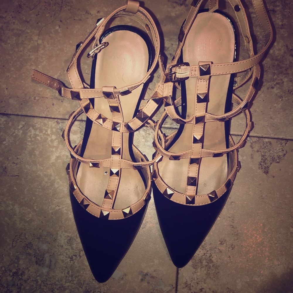 Styling shoes